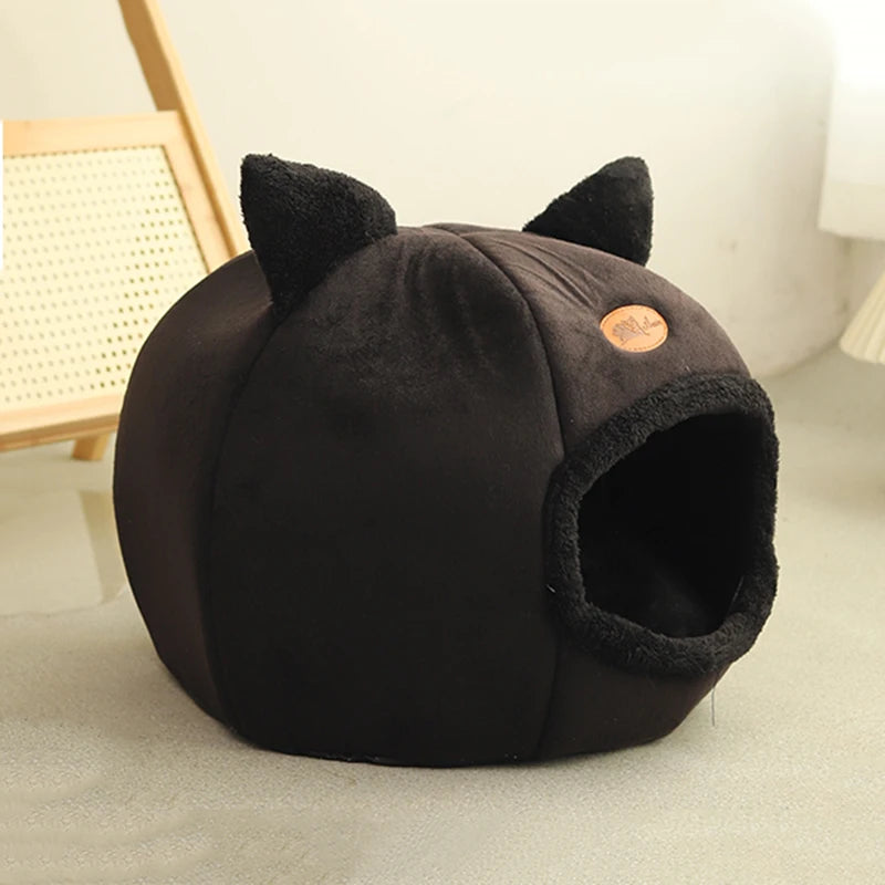 Cozy Winter Cat Cave Bed – Plush Igloo Nest for Cats & Small Dogs (Warm & Removable Cushion)